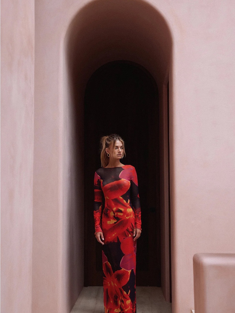 SAME MESH MAXI DRESS Red Tropical - Picture 2 of 10